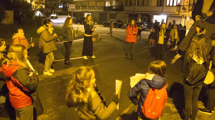 Taxi zerbitzu berezia izango da Aia eta Orio artean San Nikolasetan