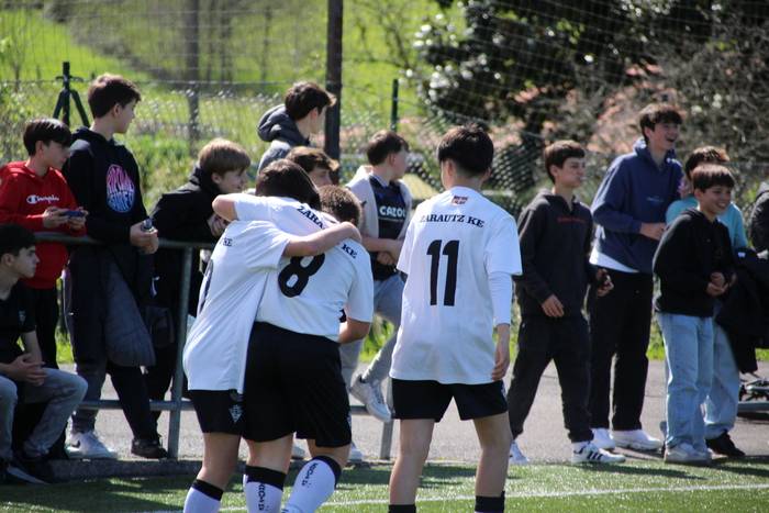 Gazteen futbol txapelketak jokatuko dituzte bihar eta etzi