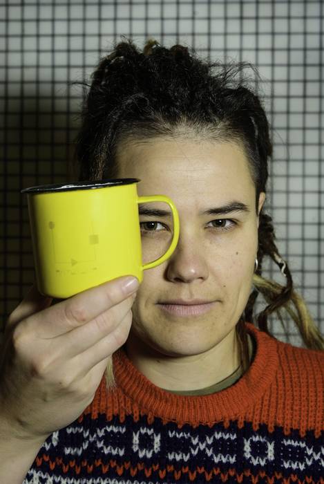 Nagore Etxabe: "Euskal musika tradizionalari gaur egungo baliabide teknologikoak aplikatu nahi dizkiot"
