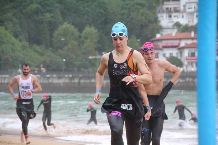 Azkenean ez da jokatuko Zarauzko Triatloia