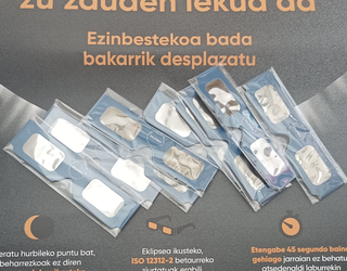 Abuztuaren 12ko eguzki eklipsea ikusi ahal izateko betaurrekoak banatzen ari dira Ekoetxean