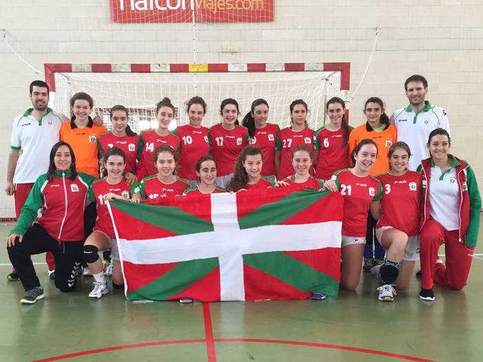 Pulpoko infantilek hirugarren postua lortu dute Espainiako Txapelketan Euskadirekin