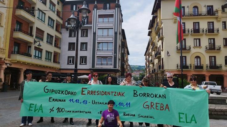 Urola Kostako erresidentzietako ordezkariek elkarretaratzea egin dute lan hitzarmen berriaren alde