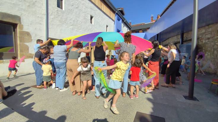 Musika eskolako ikasleek ikasturte amaierako festa egin dute