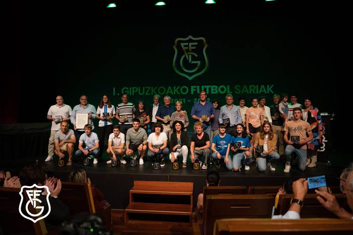 Gipuzkoako Futbol Federazioaren aitortza jaso du Sorkunde Garatek
