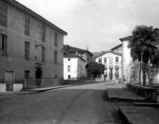 Ibaiondotik Balda plazara begiratua, 1915ean