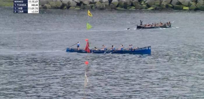 Zarauzko emakumeek laugarren egin dute Euskadiko Traineru Txapelketan