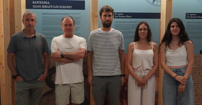 Aniztasuna eta inklusioa, Elkanoren Lehorreratzearen erdigunean