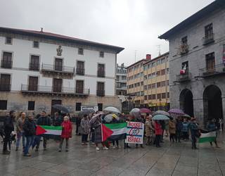 Festa giroan ere Palestina gogoan izan dute