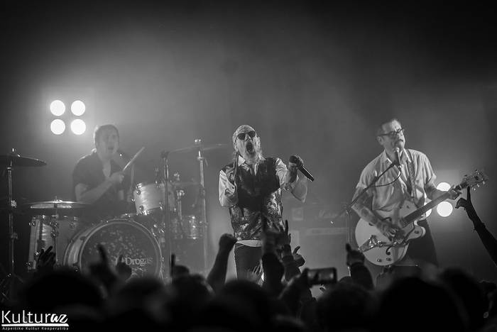 El Drogasek leporaino bete du Sanagustin