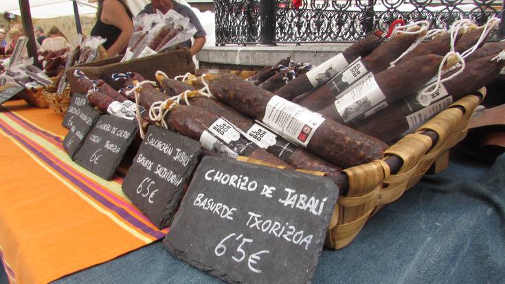 Nafarroako produktuen azoka egongo da bihar egun osoan zehar