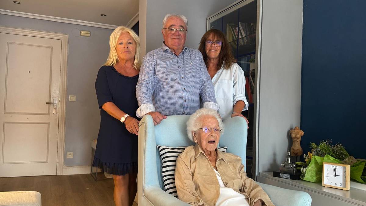 100 urte bete ditu Carmen Unanue 'Pattanak'