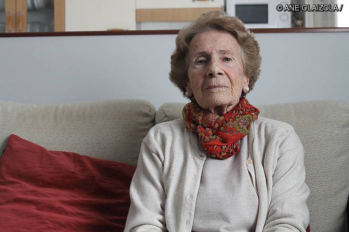 Tere Larrar hil da, frankismoaren biktima