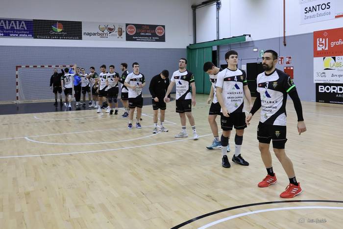 Minbiziaren Aurka Gipuzkoan Elkarteak 'Itxaropen besokoak' kanpainarekin bat egin duten kirol taldeak eskertu ditu