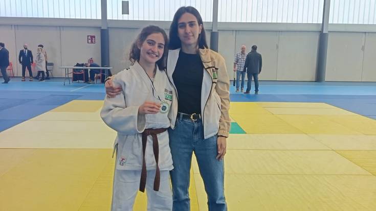 Itxaso Manzanas txapeldun Urnietako Gipuzkoako Judo Txapelketan.