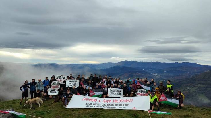 Ekin diote Palestinako erresistentziaren aldeko mendi erronkari