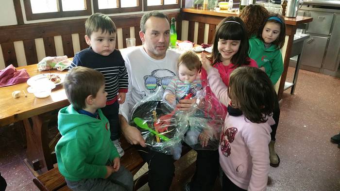 Bertan dira Iraetako Santa Ines festak