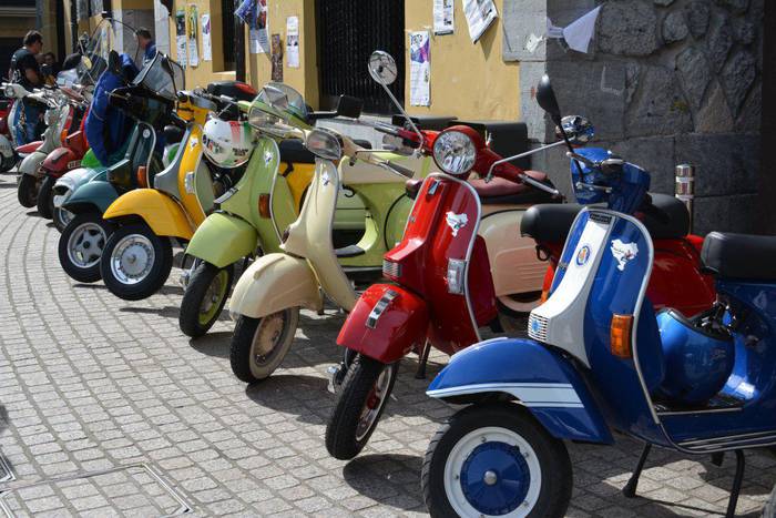 Scooter motoen topaketa egin dute Azpeitian