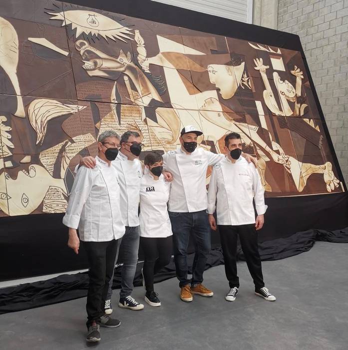 Gernikan da txokolatezko 'Guernica'