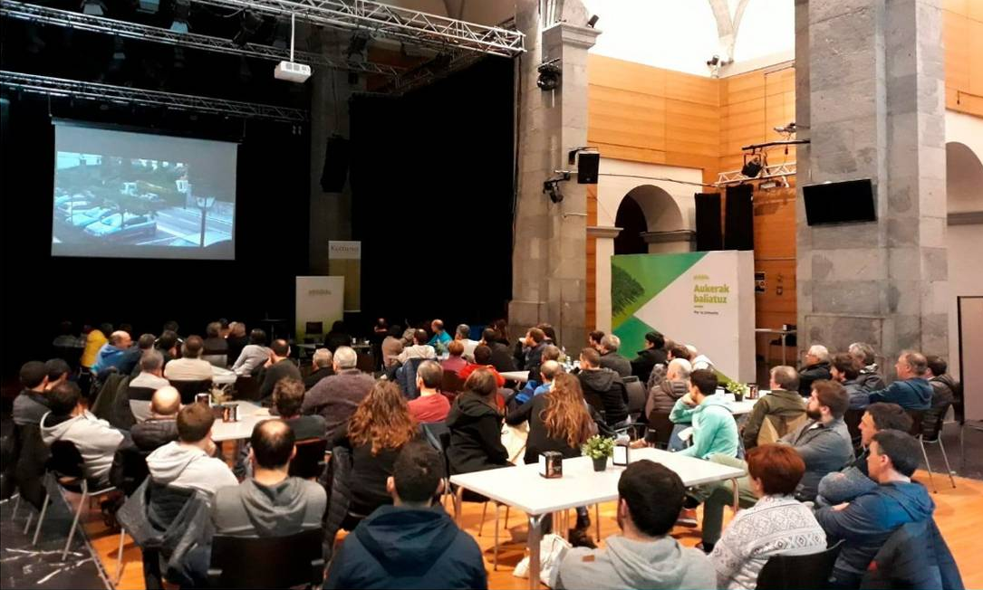 Datorren agintaldirako herri programa osatzeko batzarra egingo du EH Bilduk larunbatean