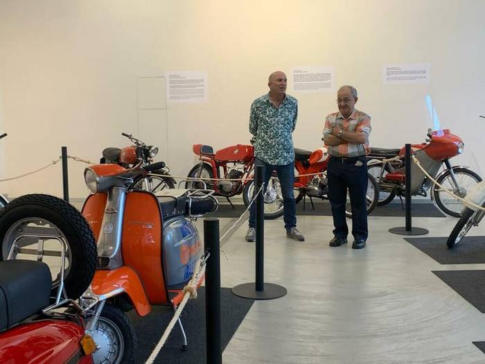 Gaur da azken eguna zaharberritutako moto klasikoen erakusketa ikusteko