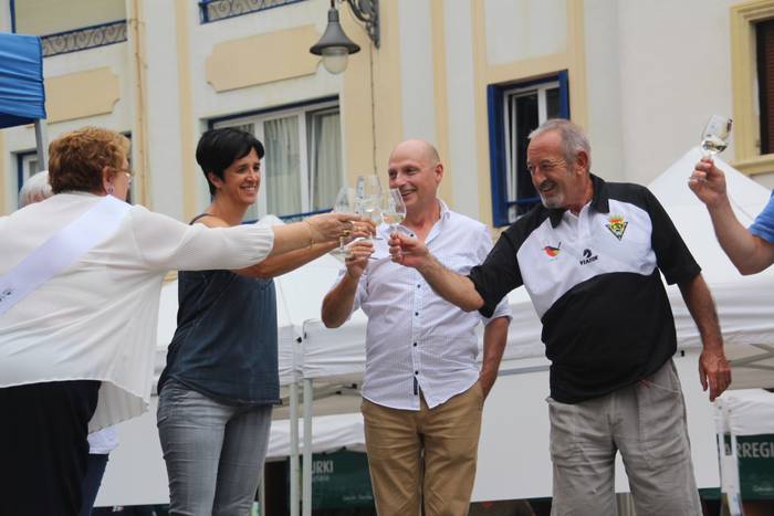 Aurtengo urterako berrikuntzak aurreikusi ditu Zurekin ostalari elkarteak