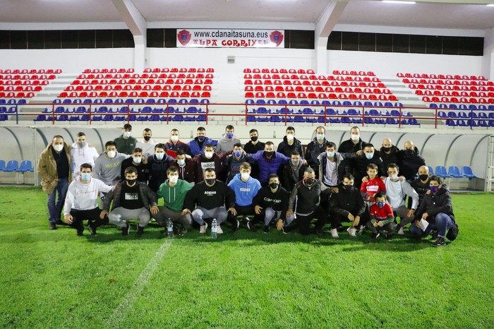 Azkoitiko Anaitasuna futbol taldea Asturiasera abiatu da Errege Kopako balentria historikoaren bila