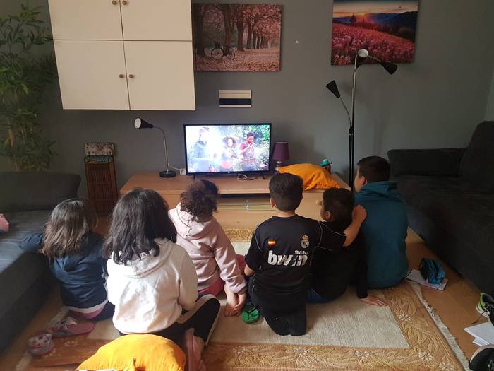 Haurrak nola informatu gatazkez