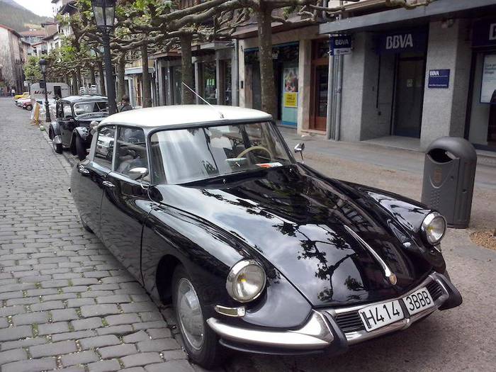 Ibilgailu Klasikoen Topaketetan, autoen azoka egingo dute Azkoitian