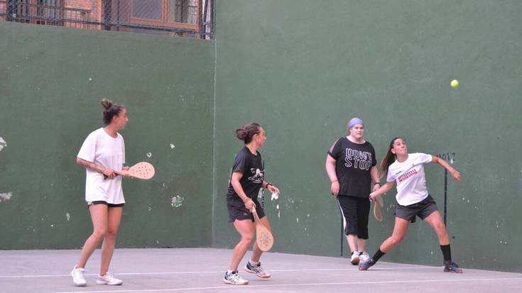 Emakumeen XV. Pala txapelketako final laurdenak jokatuta, datorren asteartean izango dira finalerdiak