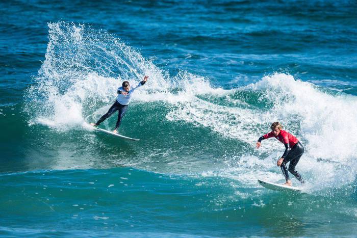 ARGAZKI GALERIA: Surflari zarauztarrek lan ona egin dute Pro Zarautz txapelketako lehen jardunaldian