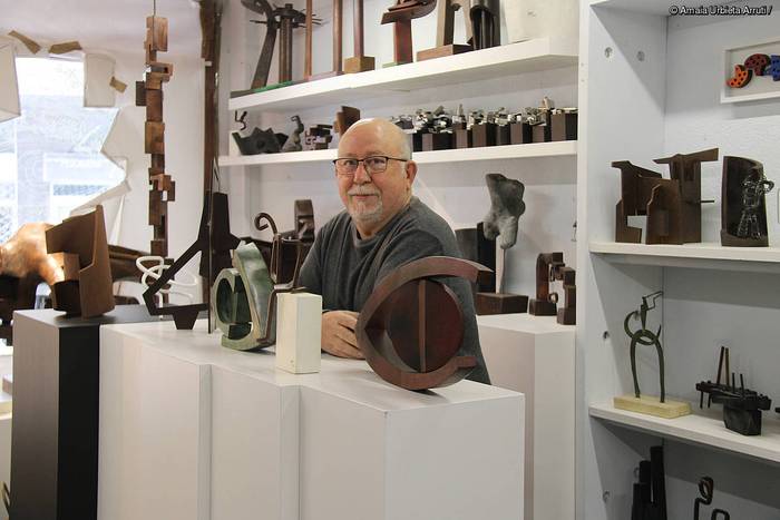 Juanjo Gurrea: “Sinpletasuna ez zait gustatzen: gauzak nahasteko joera daukat”