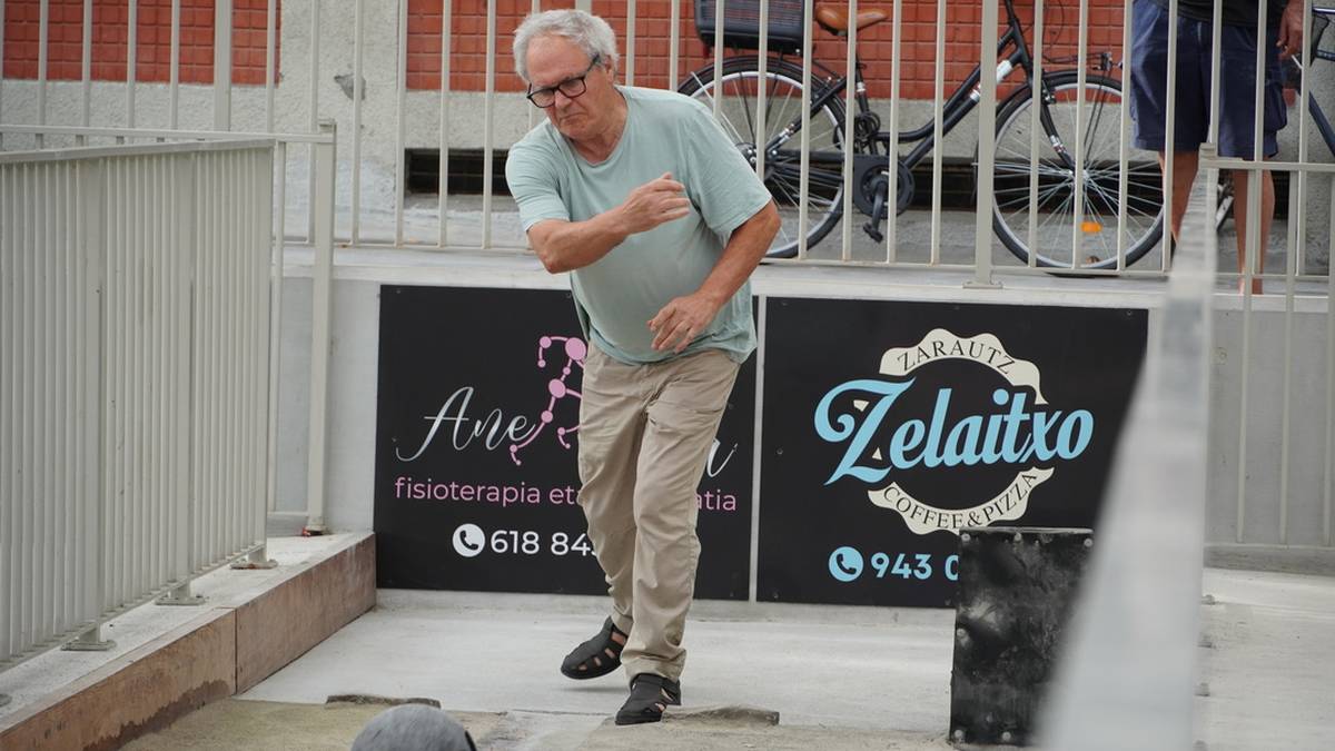 Hasi dira bola eta toka txapelketako lehenengo partidak Zelai Ondon
