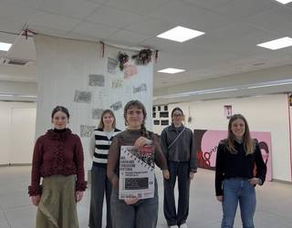 'M8: emakume langileon historia' erakusketa irekiko du gaur Itaiak