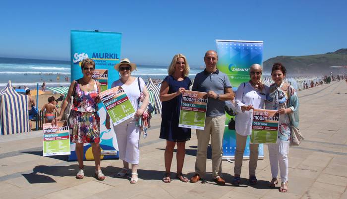 Zarautz Modan 2017 desfilea izango da bihar 22:00etan hasita, itsas pasealekuan
