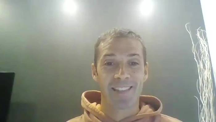 Mikel Labaka: "Nire burua ez dut irudikatzen euskararik gabe"