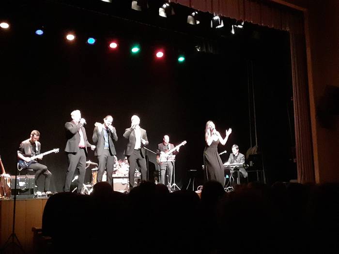 Gospel doinuak, negu giroa epeltzeko