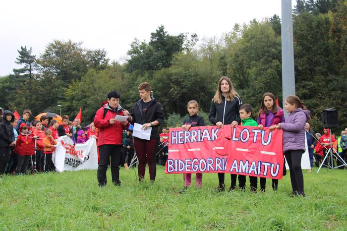 Aldundiak eta Jaurlaritzak Urolako bidegorria osatzeko lortu duten akordioa dela-eta bere "poza" adierazi du Zestoako Udalak