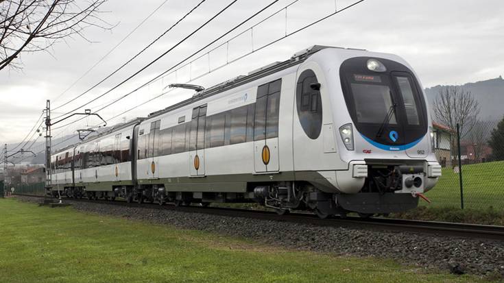 Aia-Orio eta Zarautz arteko tren zerbitzua berrezarriko dute bihartik aurrera