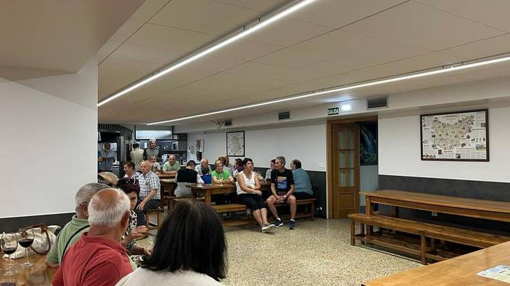 Jardunaldien irekiera ospatu dute 'Hogar extremeño Francisco de Zubaran' elkartekoek