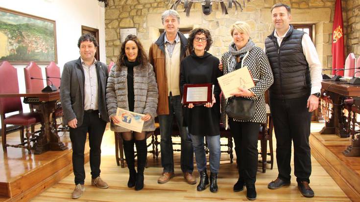 Transit dendak irabazi du erakusleiho lehiaketa