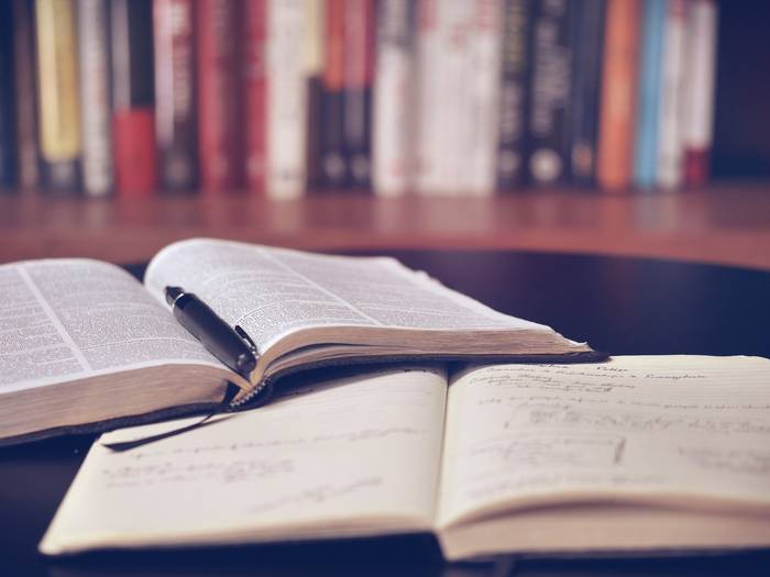 Zabaldu dute Orioko eskola umeen literatur eta marrazki lehiaketetan lanak aurkezteko epea