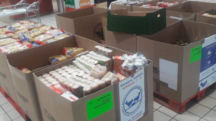 Janari bilketa handian parte hartu dutenak eskertu ditu Azkoitiko Elikagai Bankuak