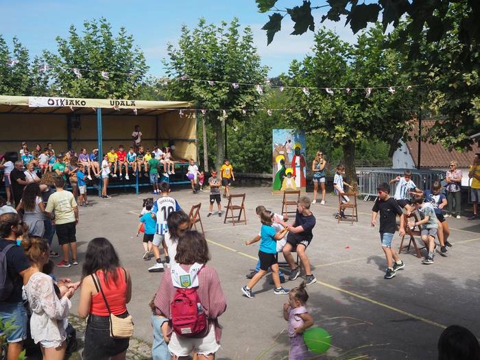 Bihar ekingo diete Oikiako San Bartolome jaiei