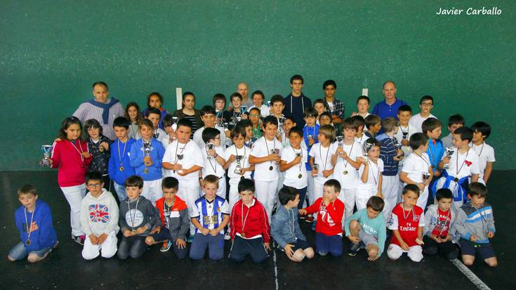 Pilotari gaztetxoen festa ospatu zen larunbatean