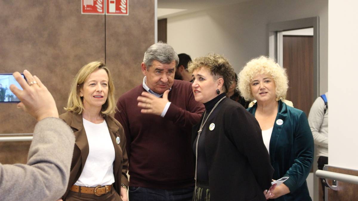 Inauguratu dute Azkoitiko eguneko zentro berria