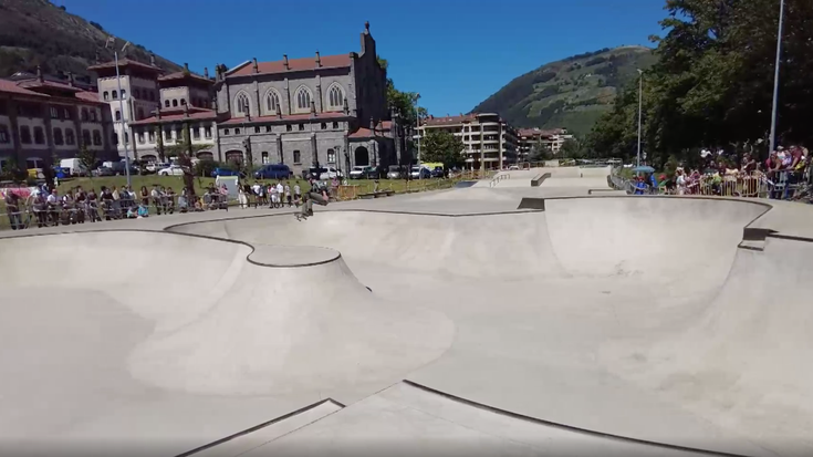 "Egun Beltza" ospatuko dute bihar arratsaldean skate parkean