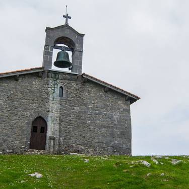 Bisita gidatua: 'Aizarna: Santa Engrazia ermita'