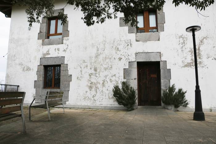 Manten dezagun Martirietako auzo elkartea bizirik