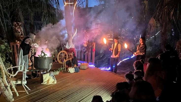 Gabonetako pertsonaiek bisita egingo dute aurten ere Baso magikora